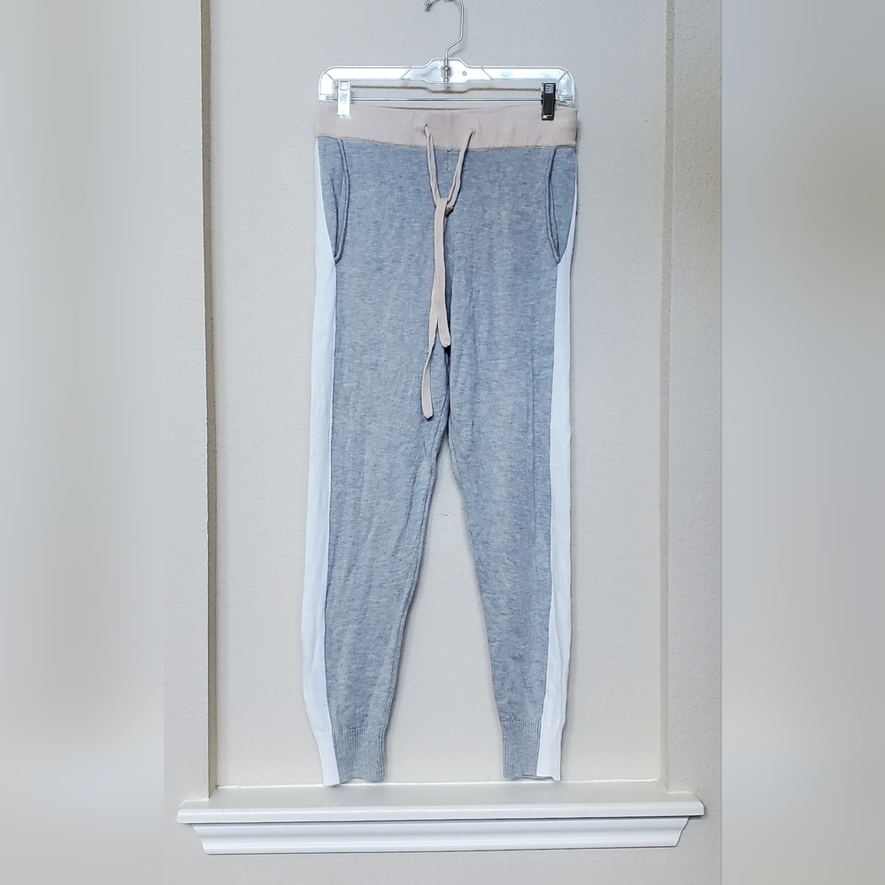 Monrow Colorblock Sporty Joggers.  Size Small